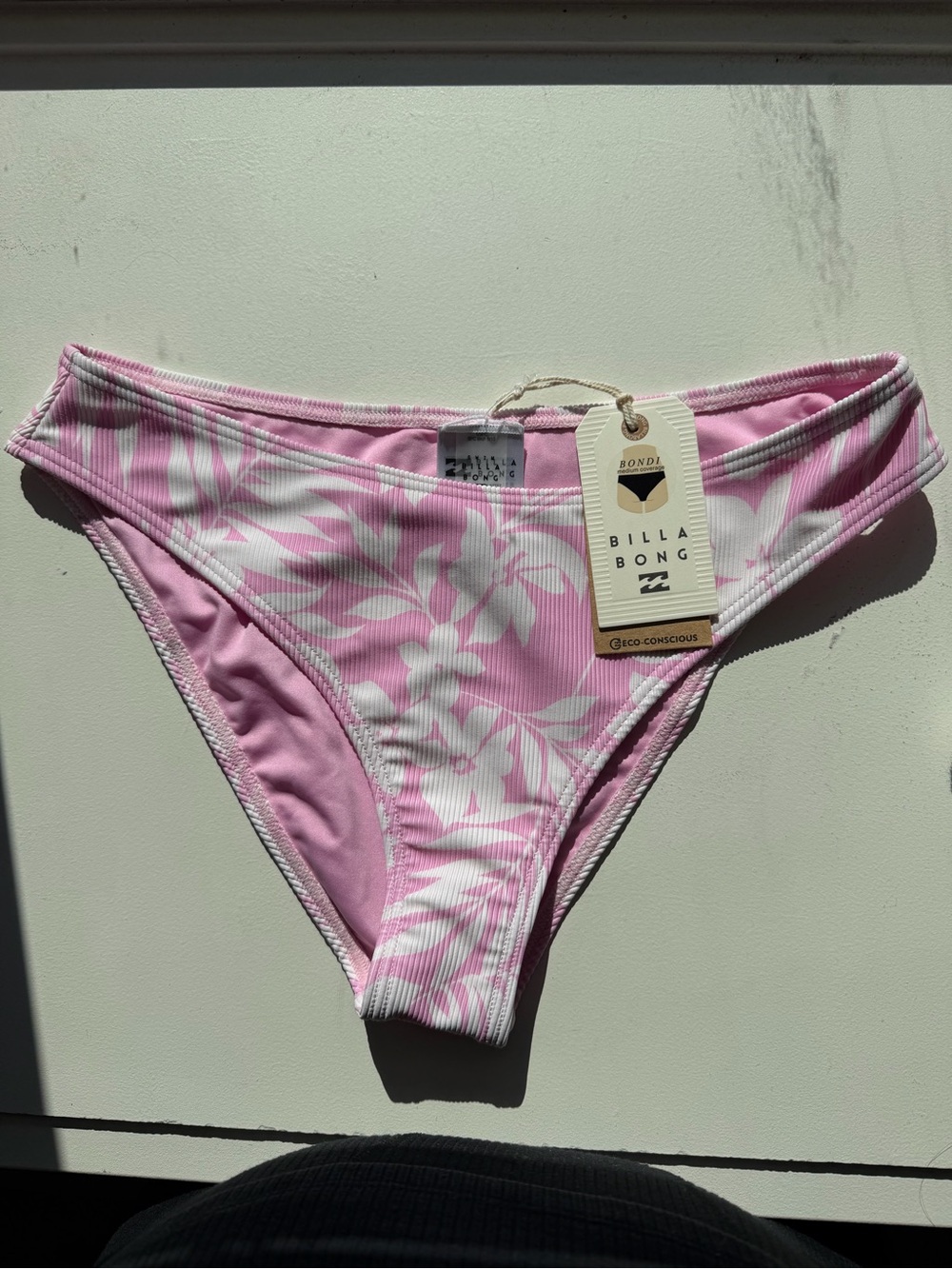 NWT Billabong Bikini - Picture 4 of 6